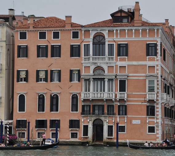 Palazzo Barozzi Corner Emo Treves de Bonfili